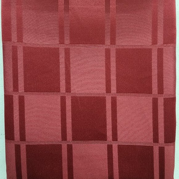 Wine Red Tablecloth Stainproof Dimensions. Size: 60" x 84" Oblong. - Picture 1 of 6